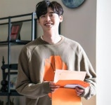 [스타인★] 이종석, 멍뭉미 발산! 당신이 잠든 사이에 촬영 현장