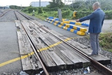 양산ICD 철도 건널목 폐쇄, 대형화물차 회전로 없어 불편