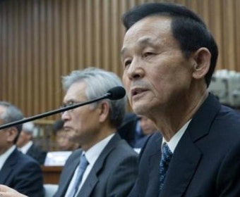 김장수 전 주중대사 출국금지...세월호 보고시간 조작 의혹에 결백 주장