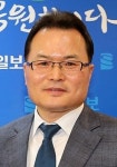[로컬 터치] 북 앤 십, 배가 도서관으로