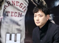 골든슬럼버 강동원 1인 2역 연기 재밌어…특수 분장했다