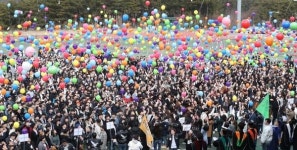 소망취업알선파출부 | [포토뉴스] 취업 소망일까? 연애 소망일까?