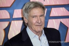 윤식당2 박서준 닮은꼴 해리슨 포드 근황, 22세 연하와 여전히 뜨거운 사랑