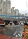 또 부산 연제구 월륜교차로… 폭우 침수로 교통통제