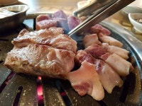 [남천동 제주맛돈] 두께 2㎝ 제주도산 근고기에 군침 꼴깍