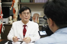 KNN 메디컬 24시 닥터스, 김해 당당한방병원 서종길원장 통증, 원인을 찾아라편 출연