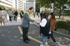 동부산대학교, 학생 친화활동 및 환경정화활동 가져