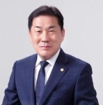 창원시의회 전반기 의장에 4선의 한국당 이찬호 의원