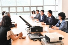 홍순헌 해운대구청장, 성실납세 기업 방문