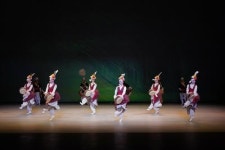 다시 영남춤의 미래와 진정성있는 소통을 기대하며! 2018 영남춤축제 <춤, 보고싶다> 폐막공연