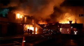 부산 사상구 자동차 정비업체서 불…500만 원 상당 재산피해