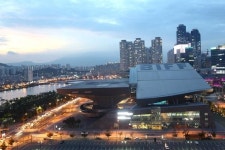 새 대표 선임 앞둔 영화의전당 BIFF와 통합 뒷말 무성