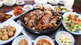 [안락동 미미참족발] 비린내 쏙 뺀, 약에 빠진 족발