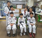 부산진구 전포2동 전일3체육관 수련생, 이웃돕기 성품 기탁