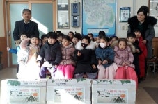명문글로벌유치원, 남구 문현1동에 사랑의 떡국 떡 기탁