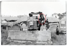 도로공사 “70~80년대 고속도로 사진속 주인공 찾습니다”