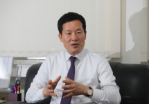 ‘꽃의 내부’ 재설치 추진   홍순헌 해운대구청장 “무단 철거 사태 디딤돌 삼아 ‘문화도시 해운대’ 되살릴 것”