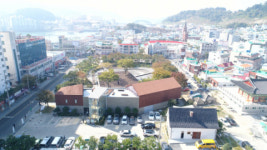 천재 음악가 윤이상 고향 경남 통영에 작은 음악도서관 세운다