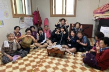 북구 덕천2동 덕천여자중학교 학생들 경로당 방문...효 사랑 실천