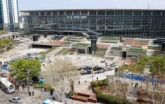 부산역광장 분수대 철거 본격화