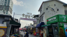 [젊음의 도시 광주] 청년 상인 꿈에 웃고, 청춘 인생샷에 또 웃는 ‘핫플’