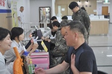 (주)지에스25 진해해양의료원점 | 건협 부산검진센터, 진해해양의료원과 함께 건강증진캠페인 실시