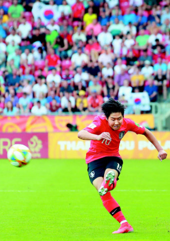 [U-20 월드컵 준우승 주역 이강인] 마라도나… 메시… 폴 포그바… 계보 잇는 ‘골든볼’ 이강인