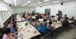 수영구 민락동 새마을부녀회, 어르신 장수 삼계탕 대접