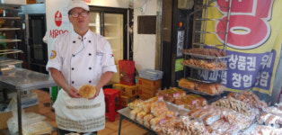 [우리동네 빵집] 밀베이커리 “‘부산미역빵’ 부산 대표로 만들겠습니다”