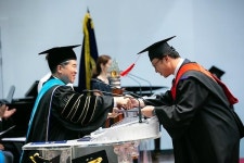 고신대학교 2018학년도 후기 학위수여식