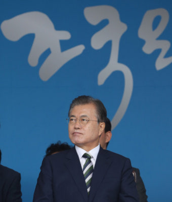 조국 임명 놓고 고심하는 문 대통령…靑 
