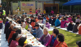북구 만덕3동 청년회, 사랑의 효 실천 경로잔치 열어