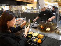 [포토뉴스] 철판요리 전문점 ‘카렌’ 부산 첫 개점