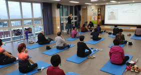 해운대구 반송·반여마을건강센터시니어 호흡근 운동교실