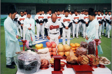 KBO, 백인천 '전 롯데 감독'에 공로패…9일 골든글러브 시상식서 수여
