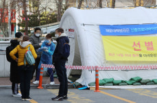 [포토뉴스] 부산의료원·해운대백병원 선별진료소 운영