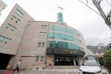 코로나 확진자 부산 총 65명…유치원·온천교회 접촉 5명 추가(28일 오전 10시)
