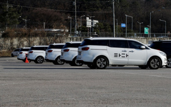 ‘타다금지법’ 국회 통과…제도권 내에서 영업 모색해야
