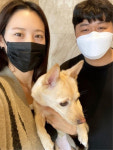 수현 근황, 반려견 두부·매니저와 다정한 한 컷