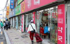 부산 일부 약국서 수요일·토요일 ‘유아용 마스크’ 추가 판매