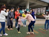 [포토뉴스] 정관산단 어린이집 원아 격려