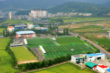 진주시, 7일부터 실외 공공체육시설도 문 닫는다.