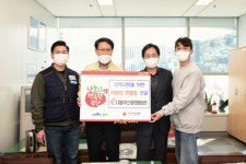 (재)부산문화회관 직원 및 노조, 부산 남구에 사랑의 헌혈증 전달