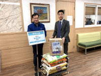 [포토뉴스] 만세365병원 마스크·쌀 전달