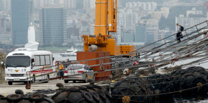 러 선박 선원 등 6일 만에 55명 확진