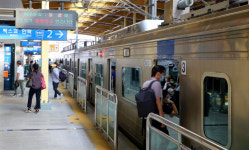 [단독] 동해선 역사 14곳 스크린도어 설치된다