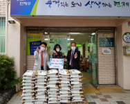 거제4동 거성교회, 추석맞이 사랑의 백미 기탁받아