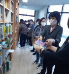 사상구 엄궁동 통장협의회, 엄궁작은쌈지도서관 이전에 힘모아