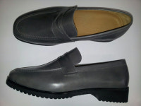 “명품보다 더 편해” 이건희 회장 신발은 ‘메이드 인 부산’