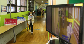 [포토뉴스] 부산 유·초·중·고·특수학교 전면 등교수업 시작